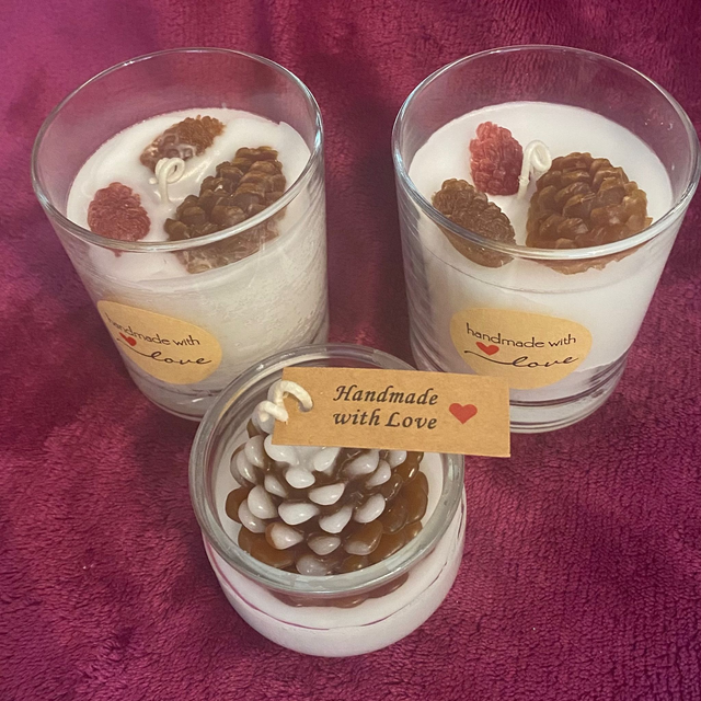 Claudia's "Kiefernzapfen"