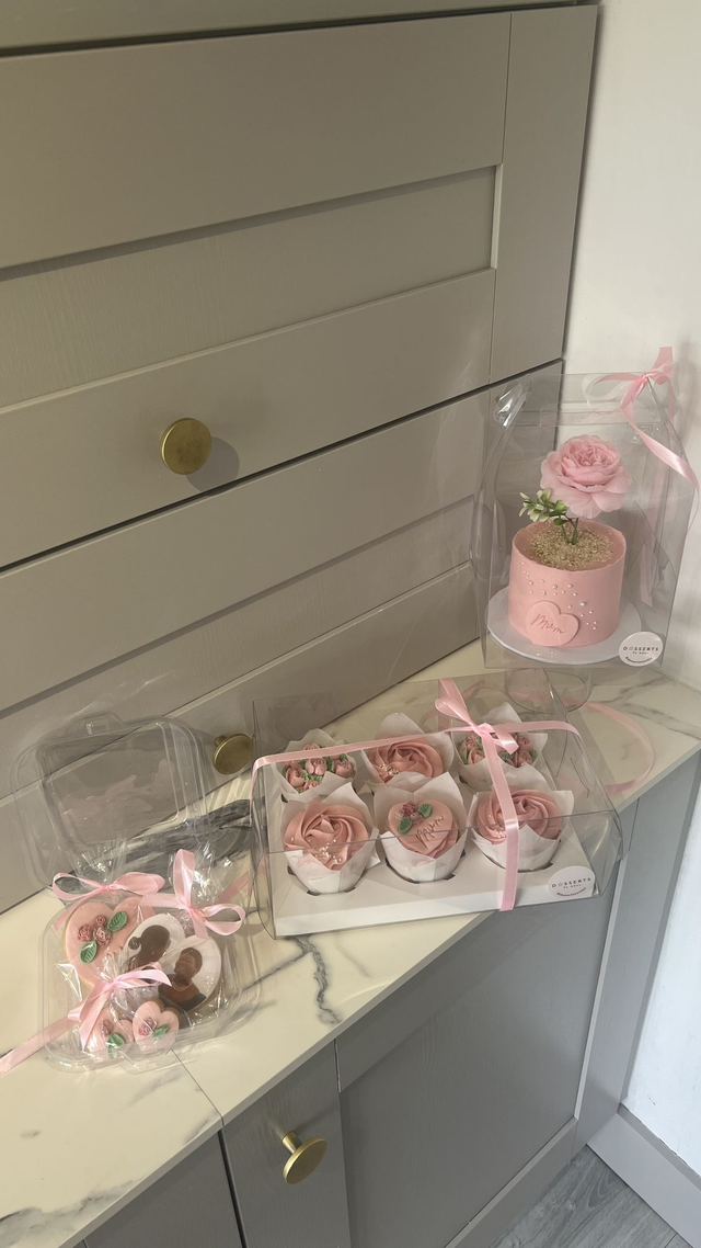 Mother's Day: Biscuit Box (Discounted: Bundle offer add on, see description)