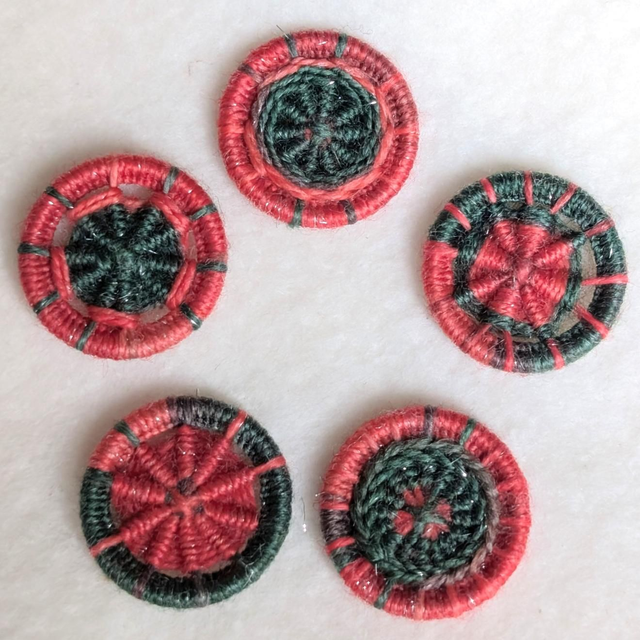 Multiple Style Dorset Button Kit, Christmas 