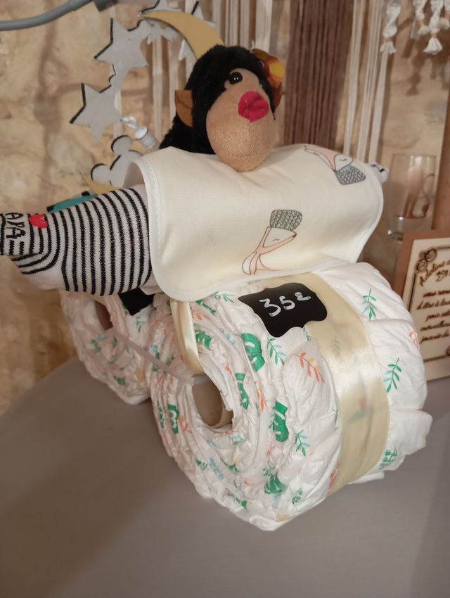 Gâteau de couche thème moto