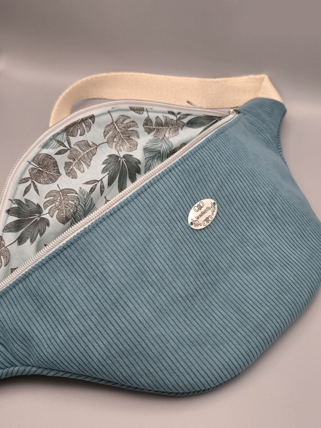 Grand sac banane en velours avec poche extérieure