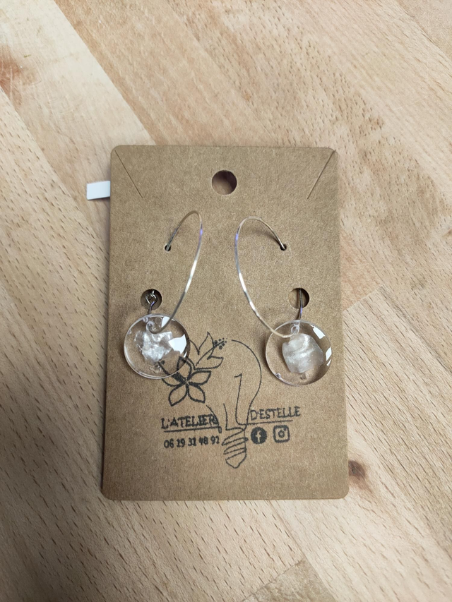 ESTEL_WEB006 Boucles d'oreilles créoles argentées nacre