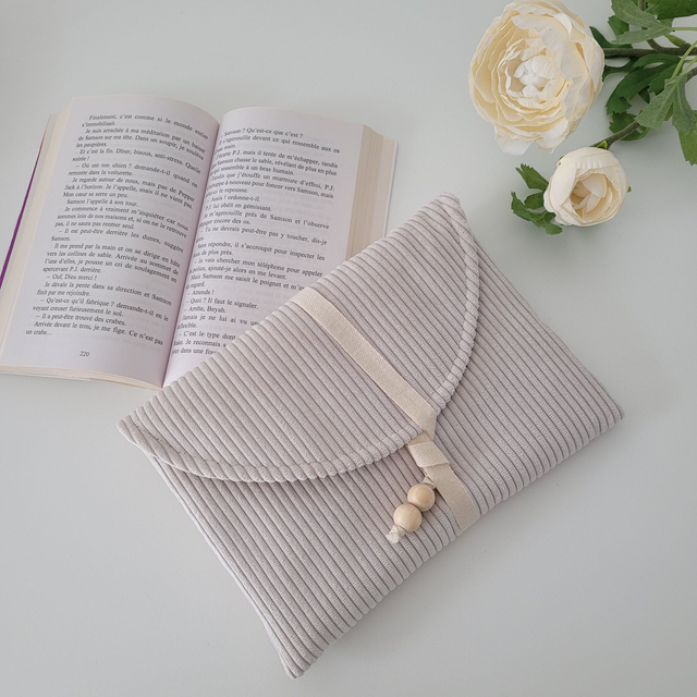 Pochette à livre Zoé velours écru