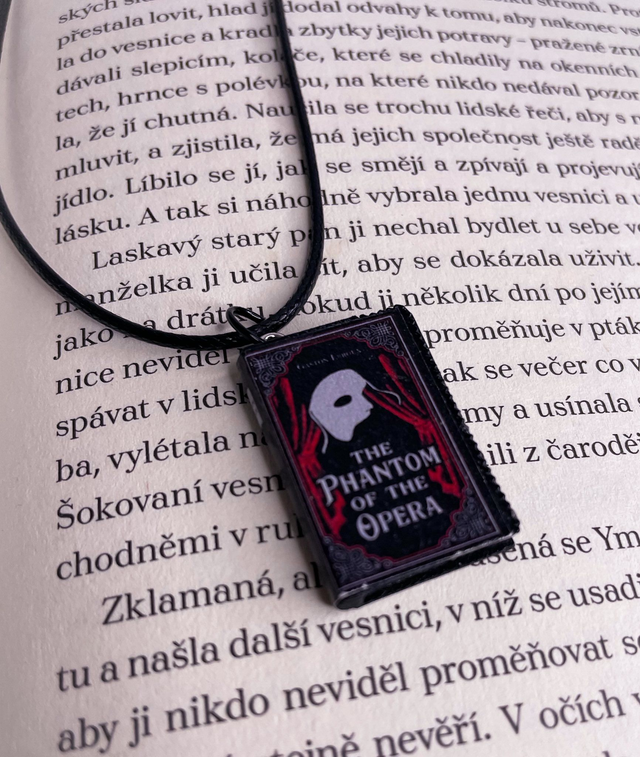 Náhrdelník mini knížka Fantom opery