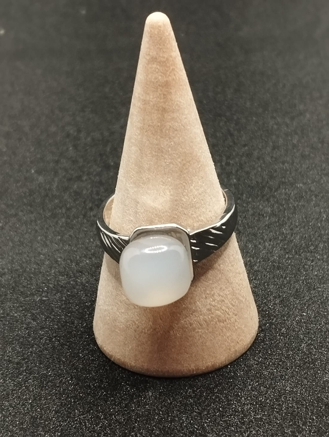Bague métal argenté et quartz laiteux