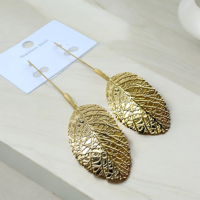 Boucles d’oreilles pendantes feuilles 