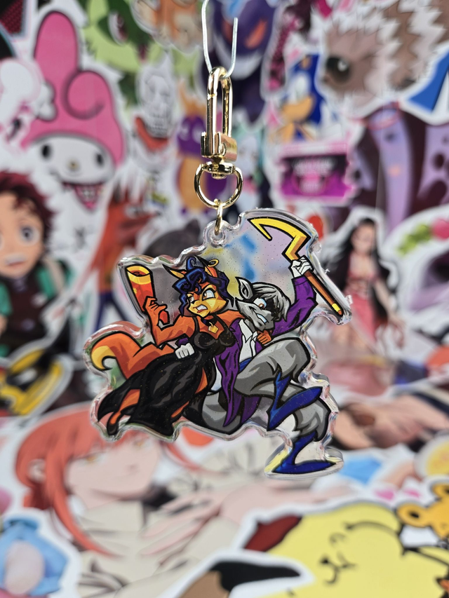 Sly &amp; Carmelita Glitter Keychain