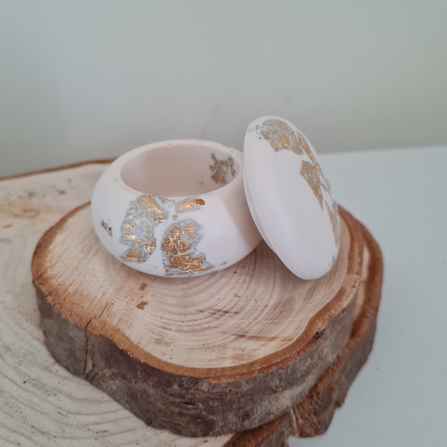 Guarda jóias pequeno