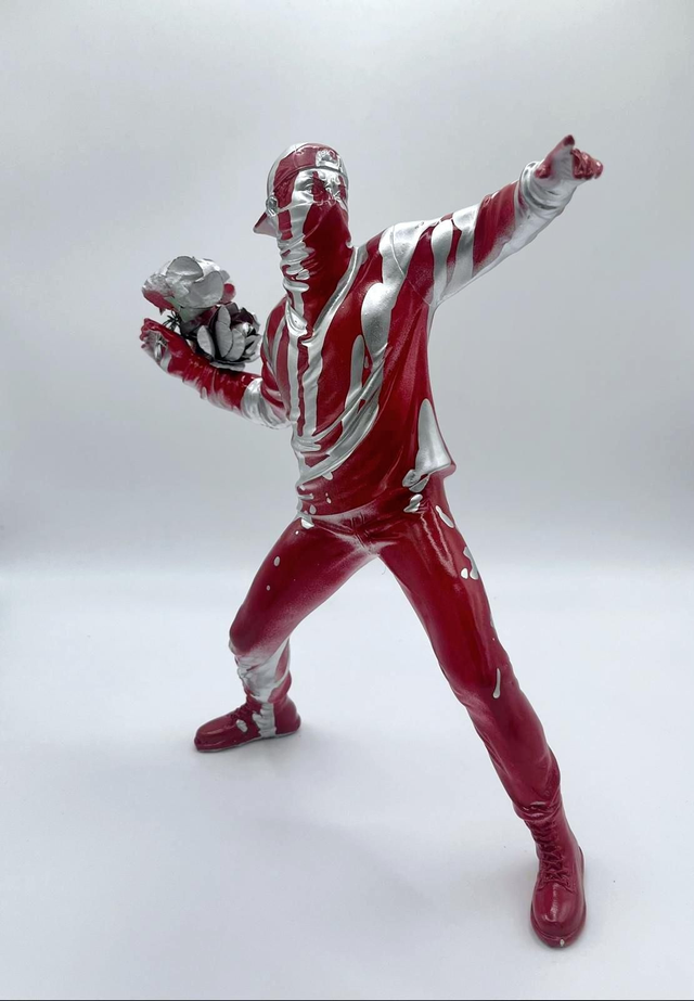 604.The Flower Thrower