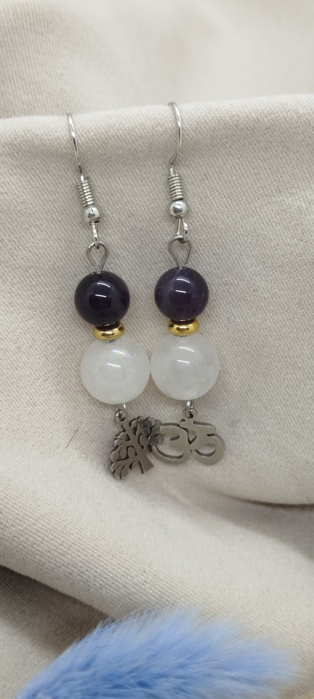 Boucles d'oreilles en pierres naturelles de 8 et 10 mm (pierre de lune, améthyste)