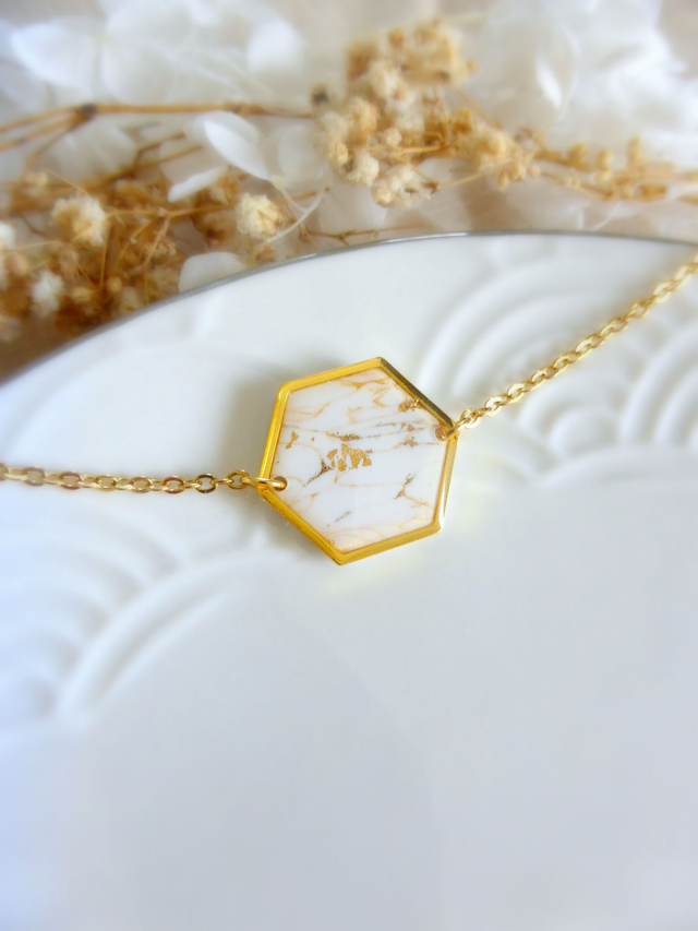 Bracelet hexagonale - Crème d'or