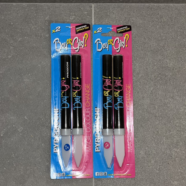 Magic Flambé gender reveal boy 