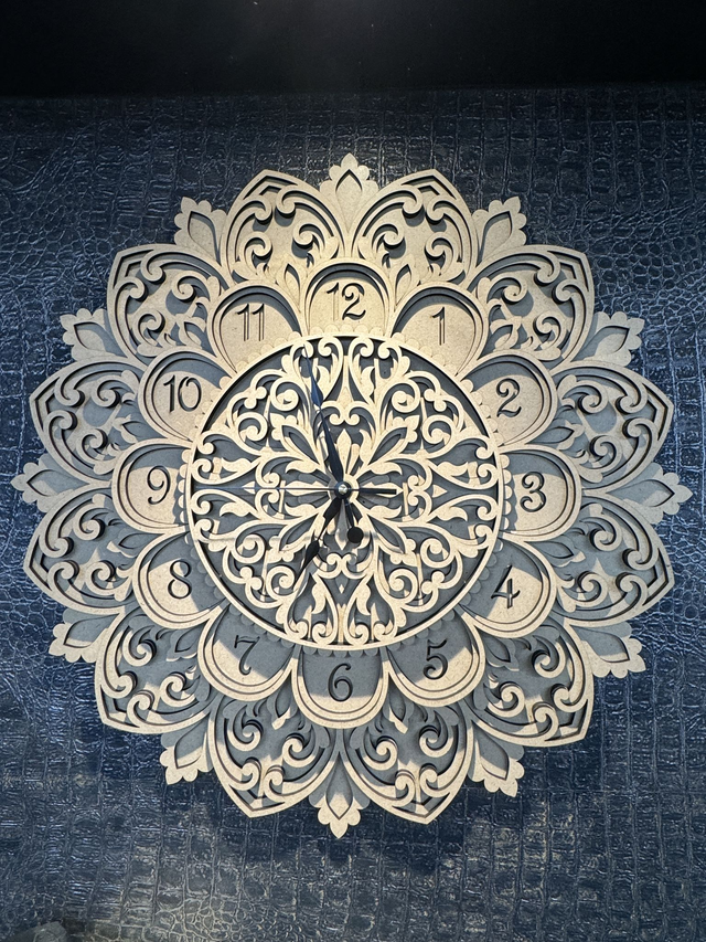 Mandala klok van laser-gesneden MDF 50cm