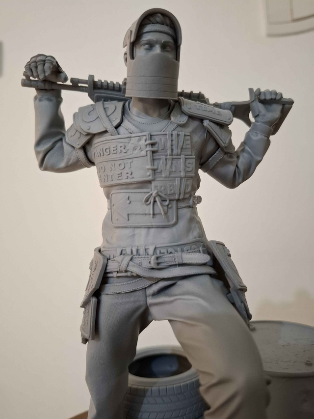 Figurine Survivant Rust - Prête à peindre