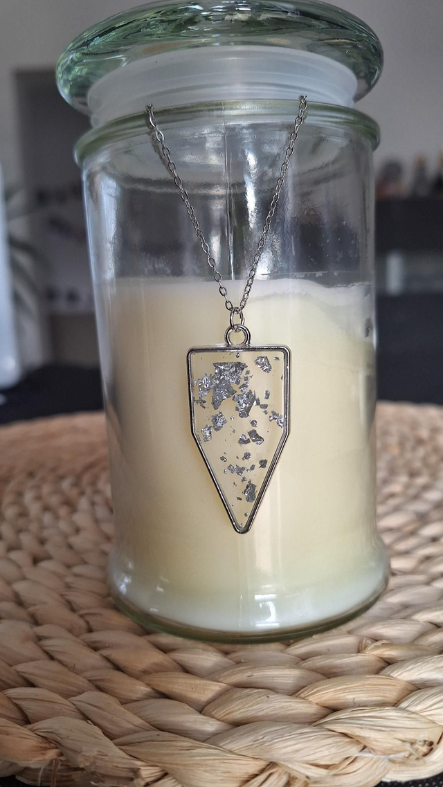 Collier carré pointu feuilles d'argent