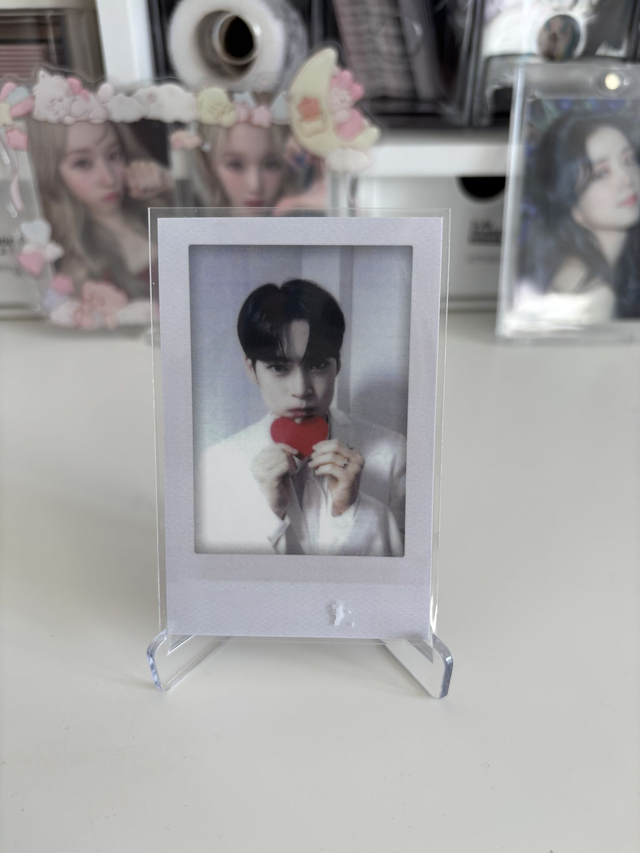 PC OFFICIEL DE HANBIN DE ZB1