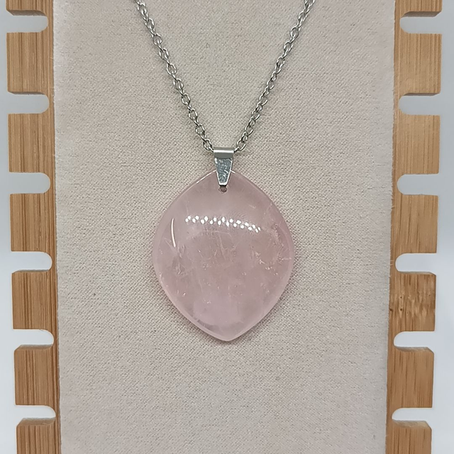 Quartz Rose / Pendentif Feuille / Pierre Plate