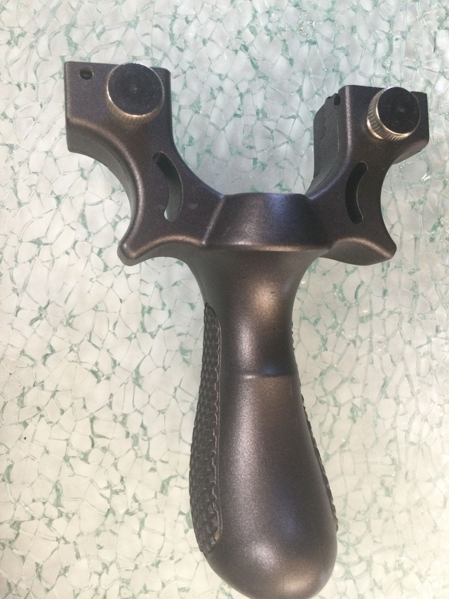 04B ... Lance Pierre débutant plastique gris