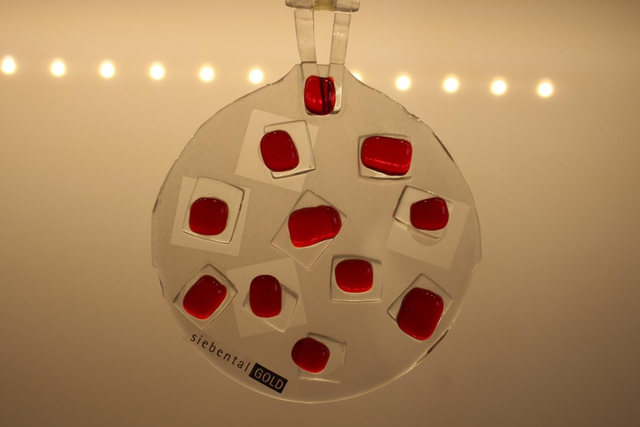 o8 "Kugel" Akzente in Rot o/7 cm . dw 9 012020 02