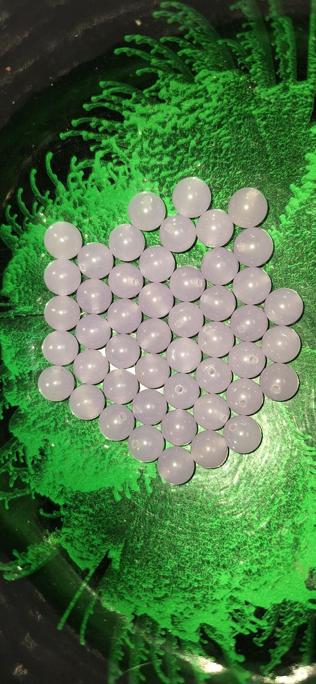 Lavender chalcedony 8mm