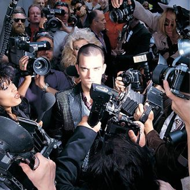 Robbie Williams, Life Thru A Lens