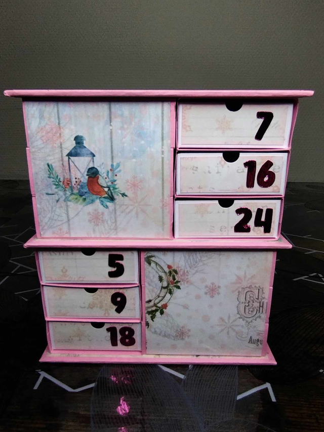 Calendrier de l'avent "Rose" 