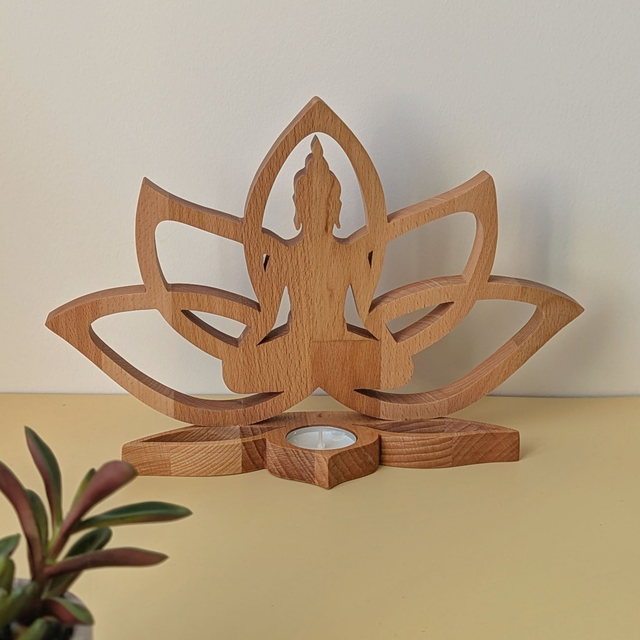 Fleur de lotus bouddha en hêtre