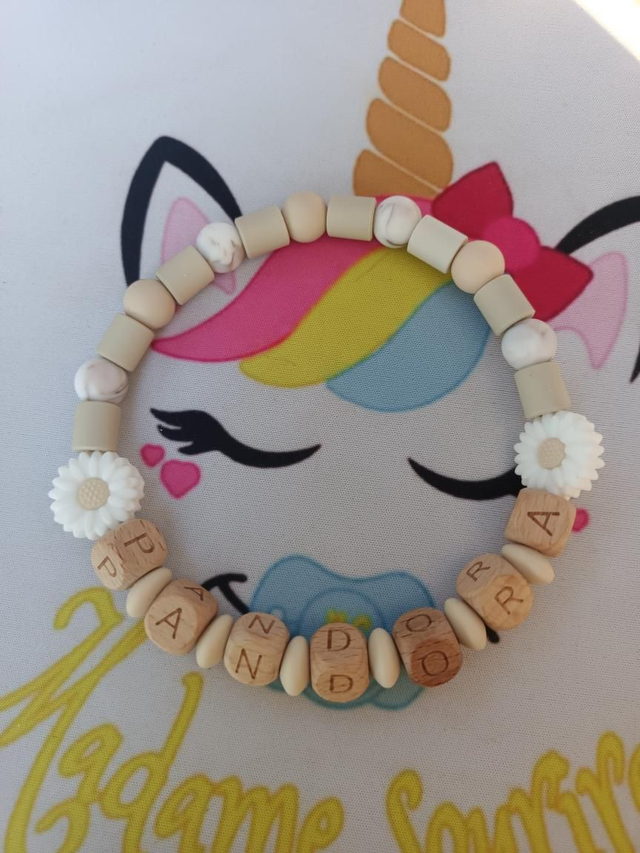 Collier anti tique chat ou petit chien Marguerite 