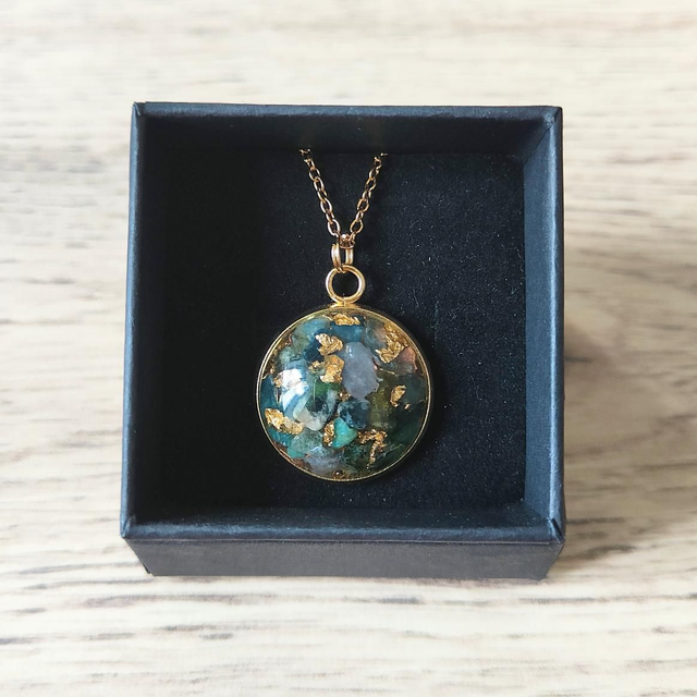 Orgonite pendentif bijou tourmaline 