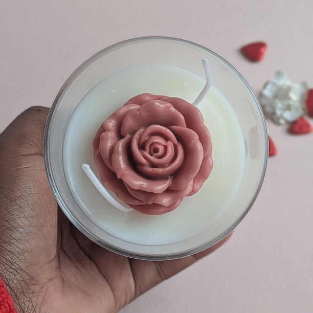 🕯️ Bougie rose pastel 197g – Jasmin