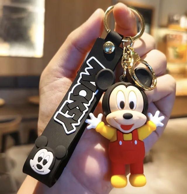 0003 -  Disney - Mickey Mouse - Mickey Mouse met rode broek