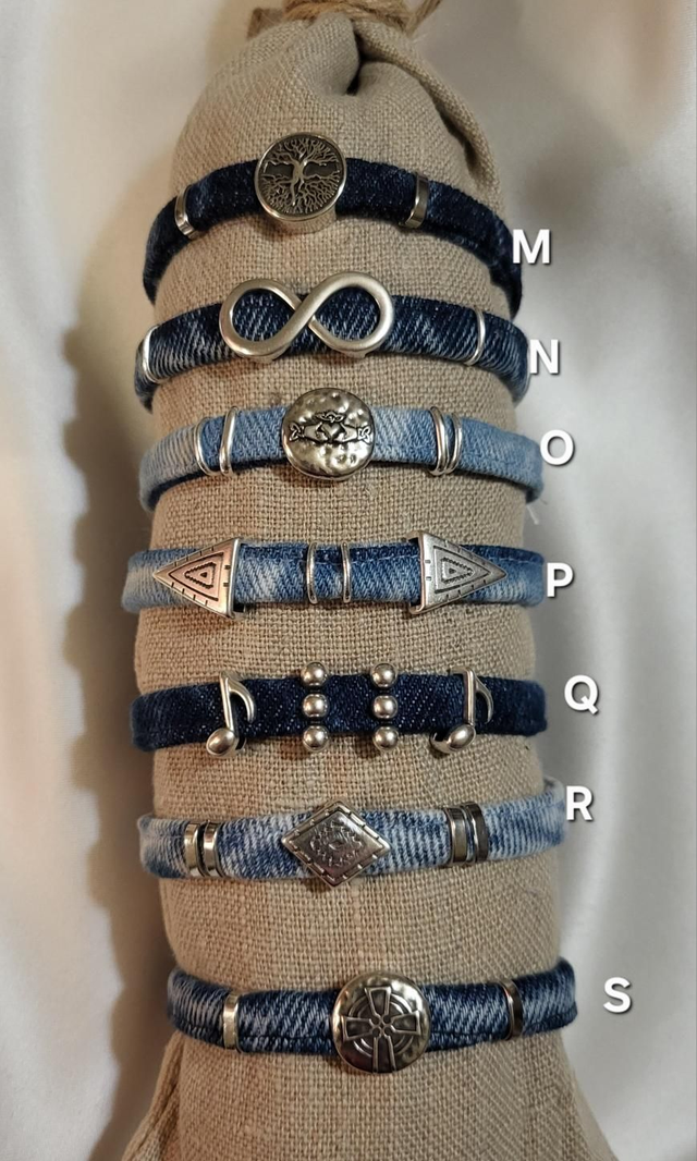 Bracelets iel MNOPQRS