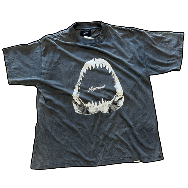 Represent Shark Tee Black - XL 