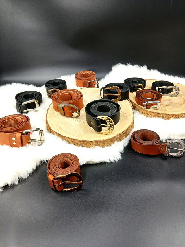 Gilraen, ceintures sur mesure