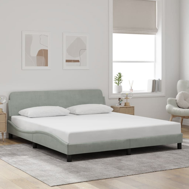 Cadre de lit sans matelas gris clair 180x200 cm velours