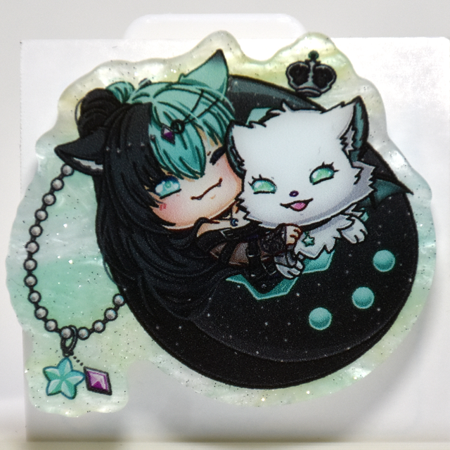 Pearl Pin - Tamagotchi