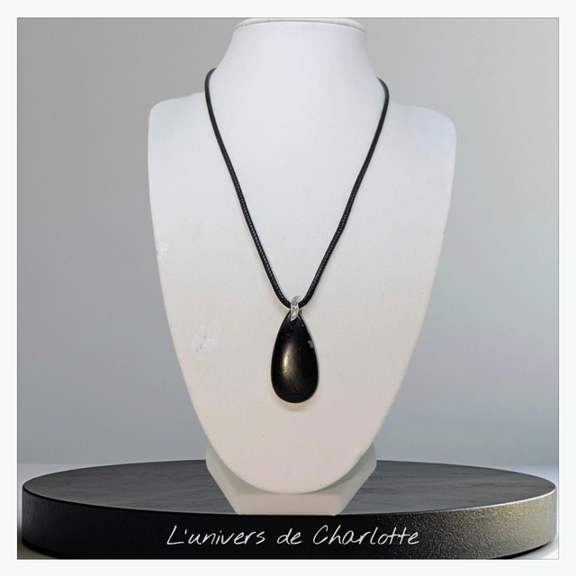 Pendentif "Shungite" PN-002