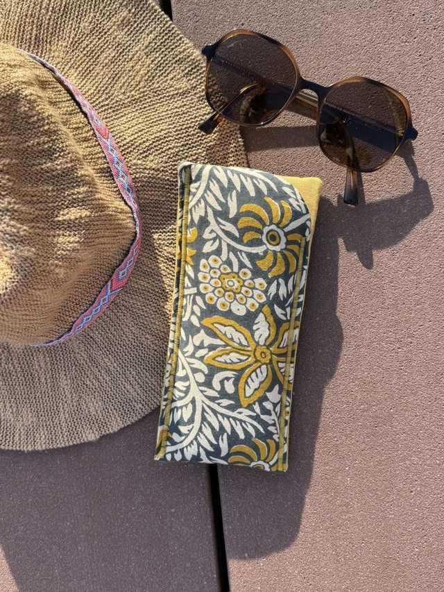Étui à lunettes