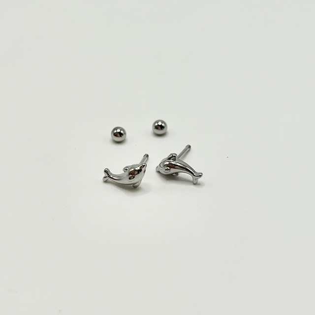 Pendientes Delfín