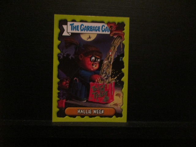 Hallie Ween - (Topps) The Garbage Gang Original Trading Card #26