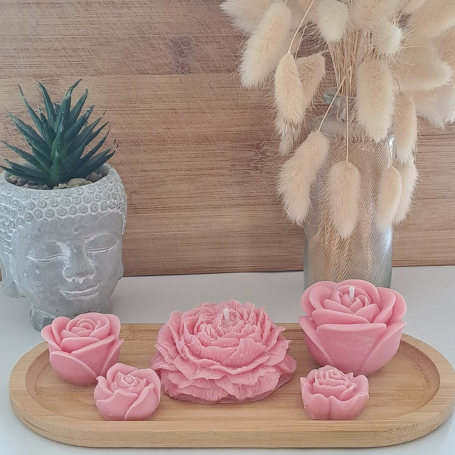 Plateau de bougies florales moulées (couleur rose)