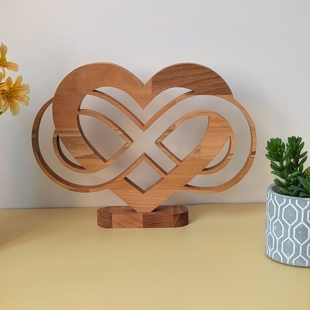 Coeur infini en hêtre