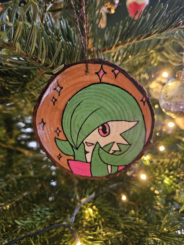Wooden ornament ''Gardevoir''