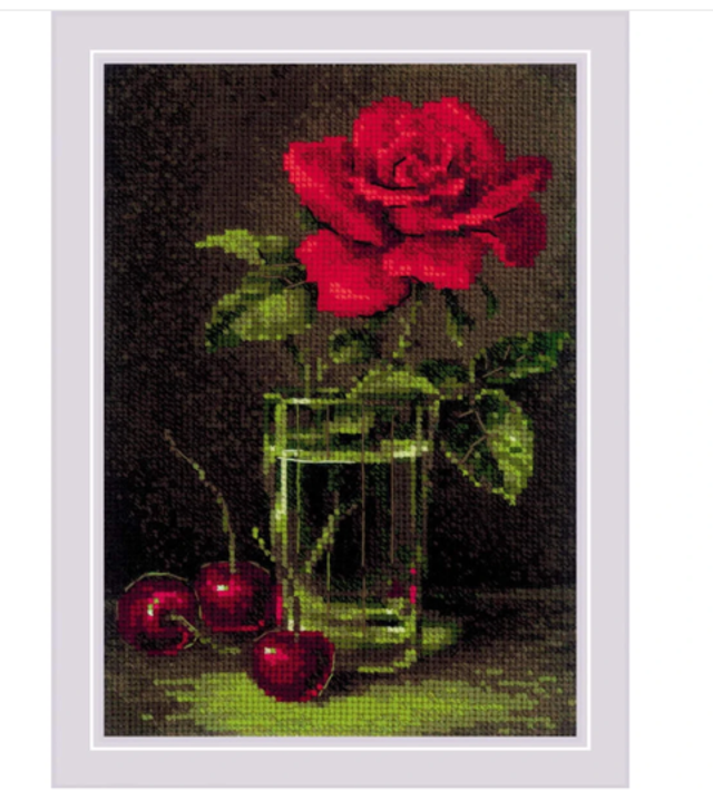 Rose und Süßkirsche