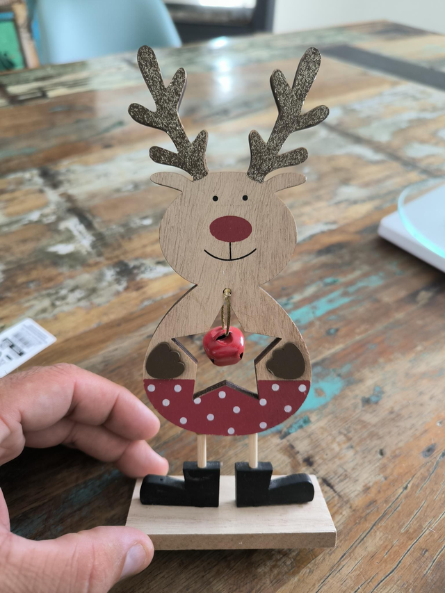 DÉCORATION RENNE BOIS ET GRELOT 