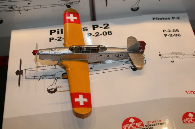 Pilatus P-2-05 A-126 Flügel gelb Jg. 1949, 1:72, ACE