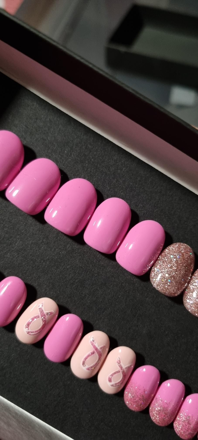 Octobre rose pailleté rond xs