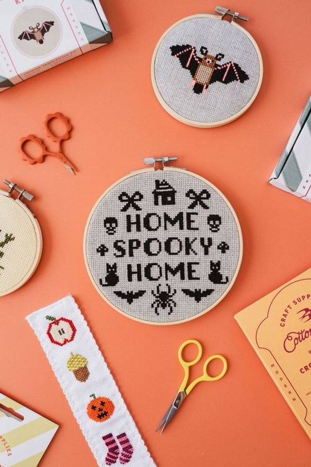 Home Spooky Home Craft Kit (Cotten Clara)