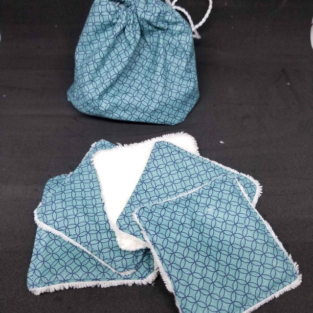 lingettes démaquillantes