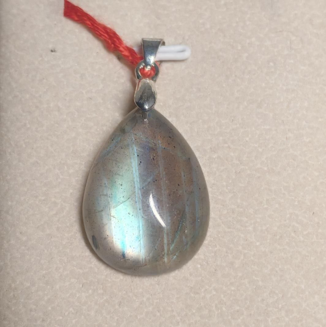 Pendentif grande goutte labradorite, bélière argent 925